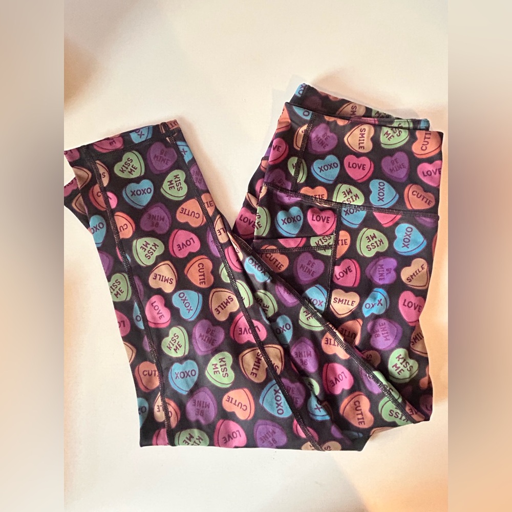 Constantly Varied Gear Heart Print Leggings - Multicolor